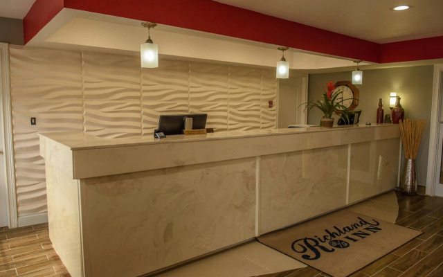 Richland Inn Lawrenceburg