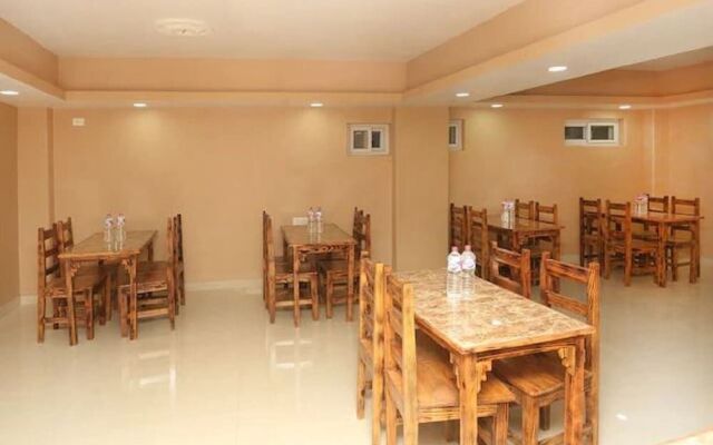 Oyo 714 Hotel Om