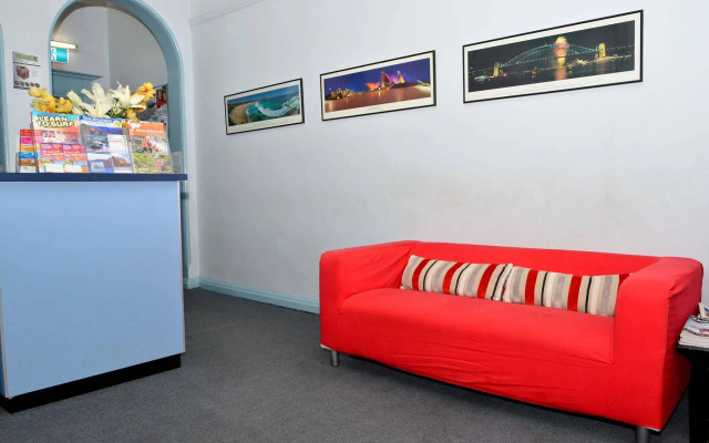 Blue Parrot Youth Hostel