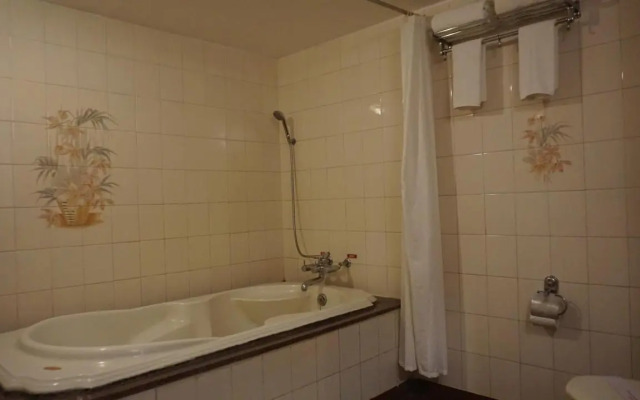Hotel Poonja International
