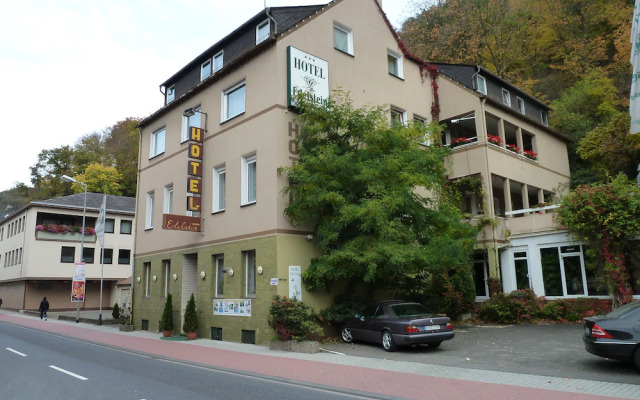 Edelstein-Hotel