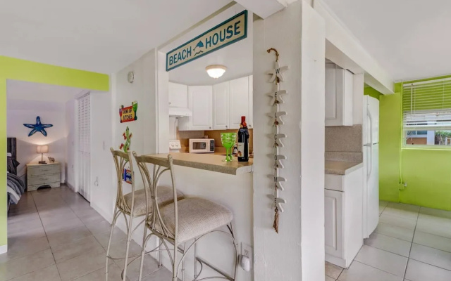 116 Bay Mar Dr