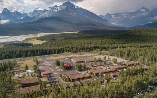 The Crossing Resort