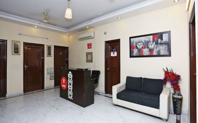 OYO 306 Hotel Staayy Inn