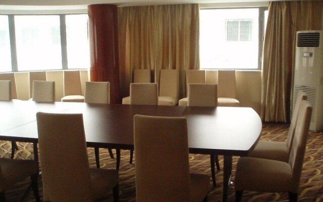 Jiuzhou Hotel