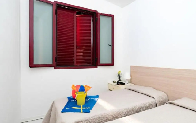 Welcoming Mobile Home in Marina di Altidona With Shared Pool