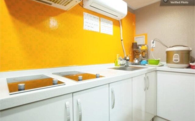 Greenyard Hostel