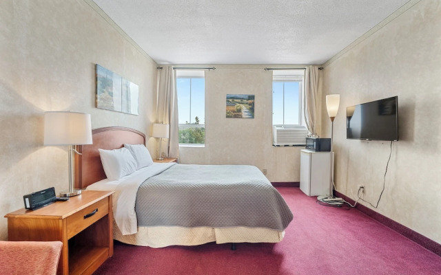 Royal Inn and Suites at Guelph