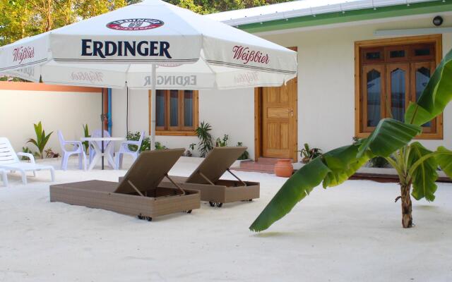 MarinaBay Villa Himandhoo