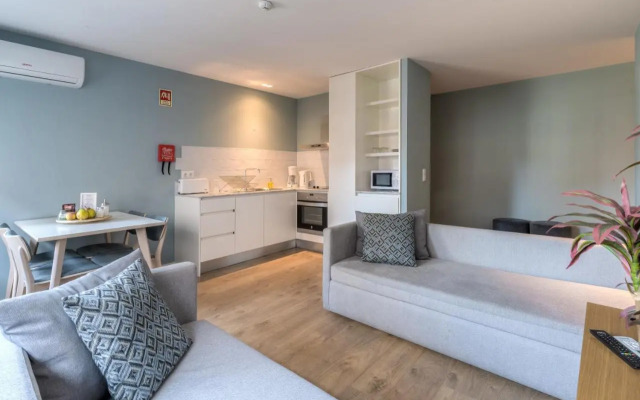 Spot Family Apartments