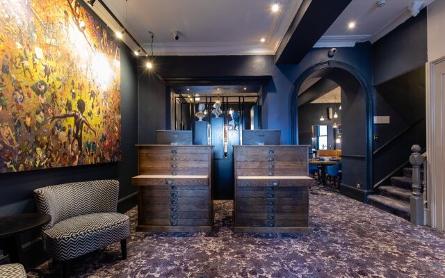 Abbey Hotel