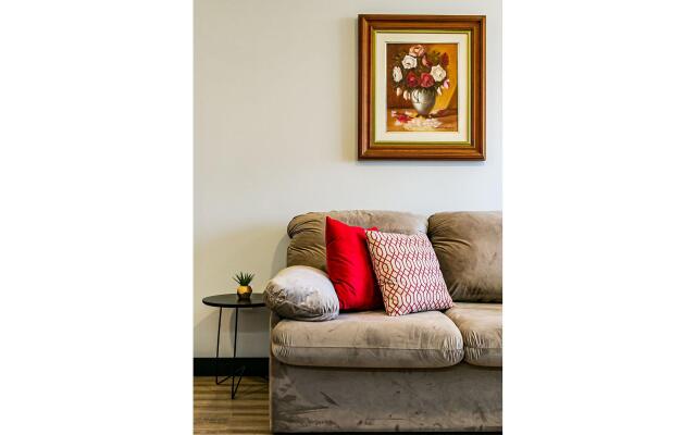 Studio novo bem localizado à 750m da praia STI209