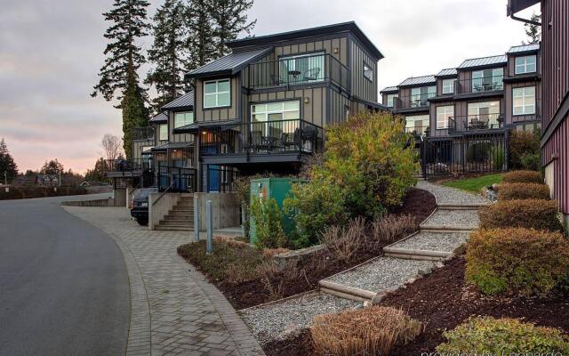 Sooke Harbour Resort & Marina