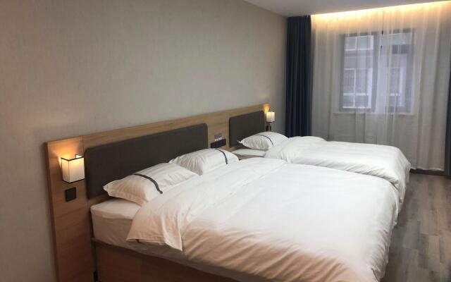 Thank Inn Hotel Shaanxi Xi'an Economic Development Zone 12th Fengcheng Metro Station – Guest Rooms – Xi'an