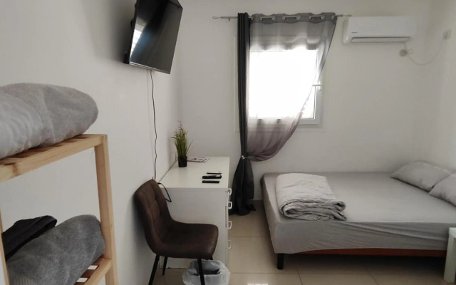Apartment with terrace and parking