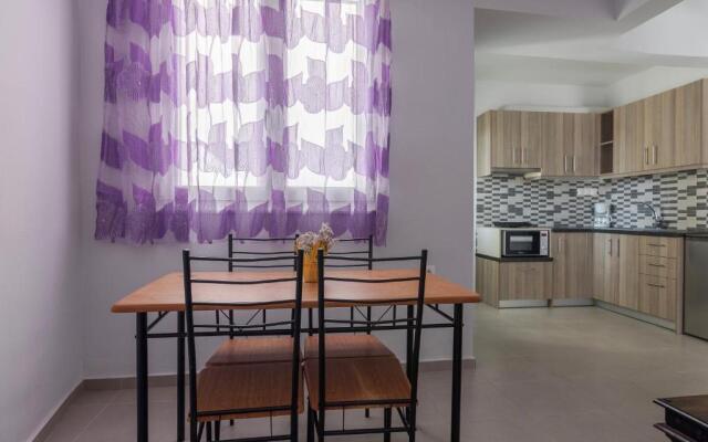 Comfy apartment for 6 people in Heraklion