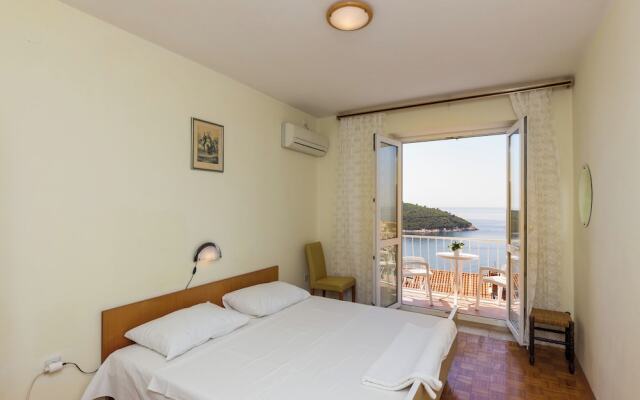 Beautiful Nest Rooms