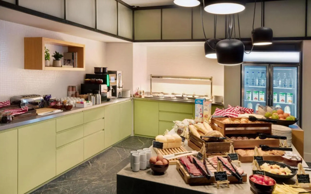 Staybridge Suites London Heathrow - Bath Road by IHG