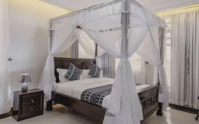 Skyhut Boutique House