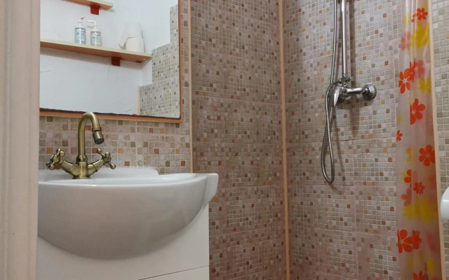 STUDIO Piata Victoriei (Victoriei Square)