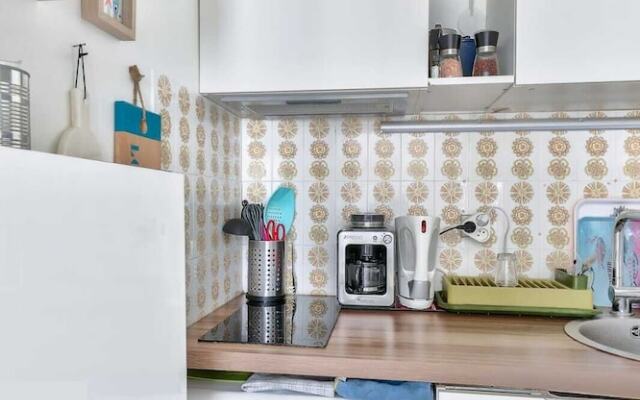Charming Studio Apartment - Paris