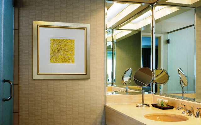 The Westin Pittsburgh, a Marriott Hotel