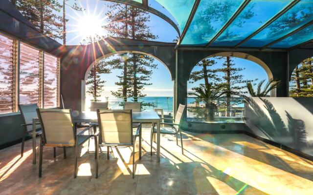 Manly Stay LUX Apartments