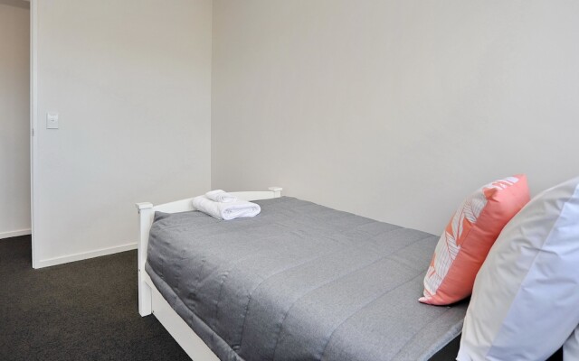 Madras St Apartment 2 - City