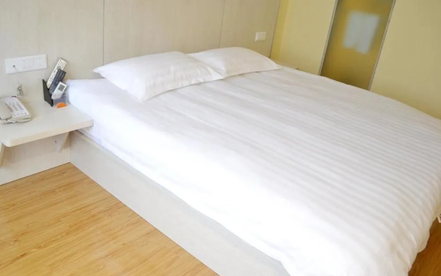 Urban Hotel 118
