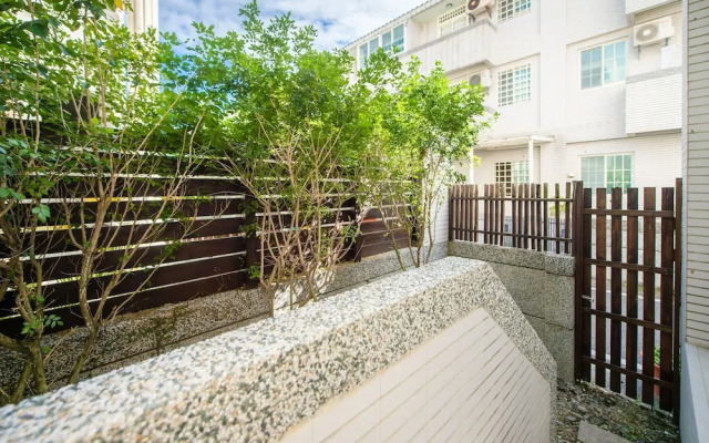 Ying Hsuan House
