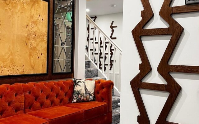 53 Luxury Rooms