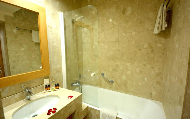 Oasis Hôtel & Spa