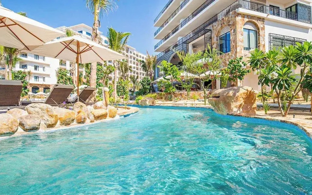 Three Bedroom Penthouse Oceanfront