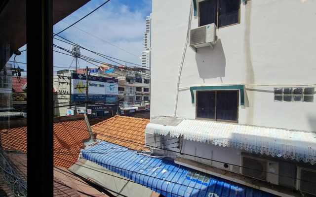 Vech Guesthouse Patong