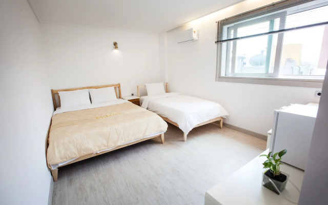 Petercat Hotel Sinchon Hongdae