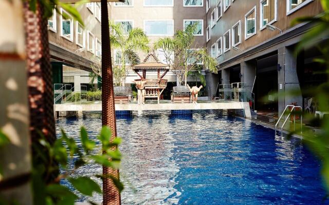 Ease Jomtien Hotel