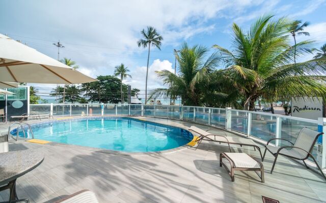 RAD2704 Fine oceanfront flat Boa Viagem