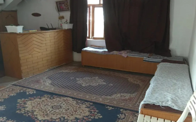 Mountain Retreat Guest House