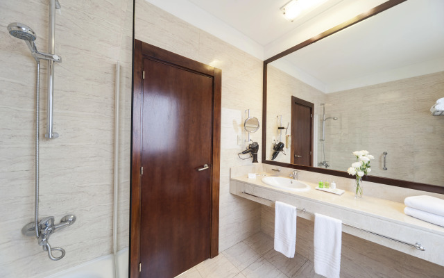 NH City Buenos Aires