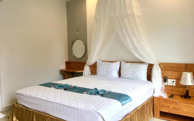 May Bungalow – Guest Rooms – Phan Thiet