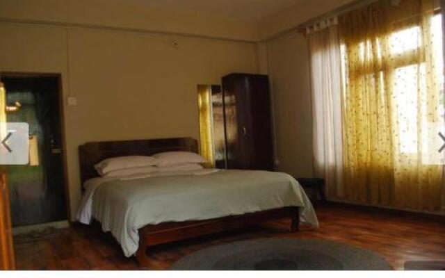 Live Away Home 1 - Kalimpong