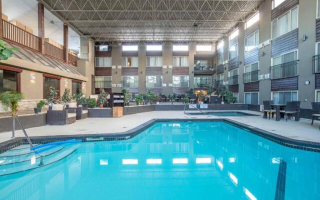 Sandman Hotel Edmonton West