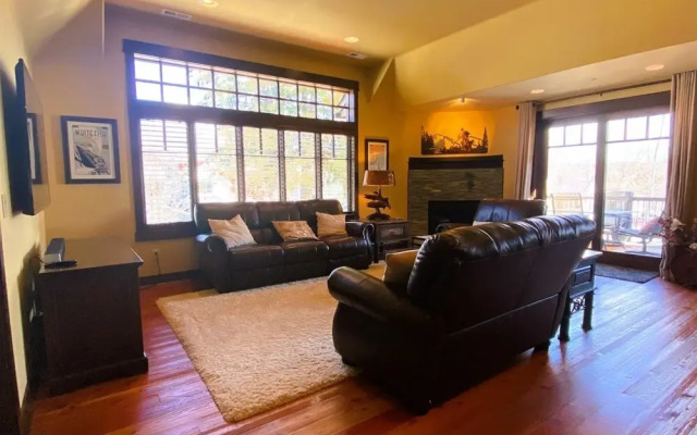 Rs156 Downtown Whitefish Experience