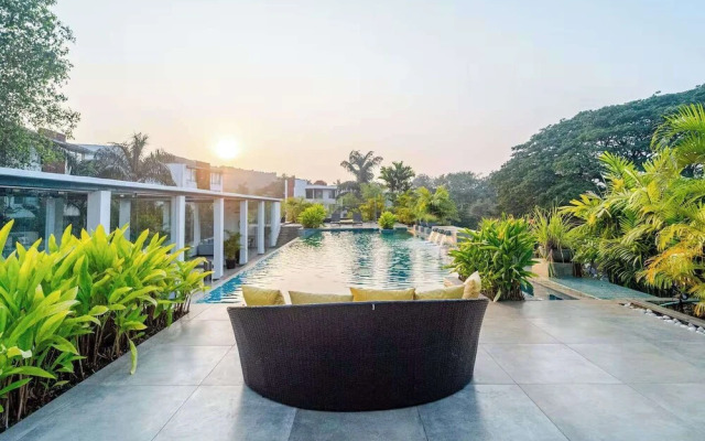 Camelia by Da Alohas luxe 2 BHK Suite