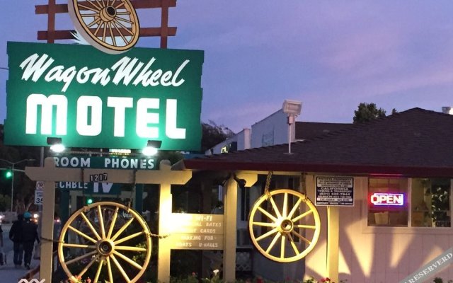 Wagon Wheel Motel