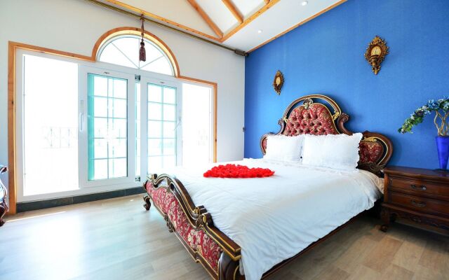 Namhae Alhambra Pension