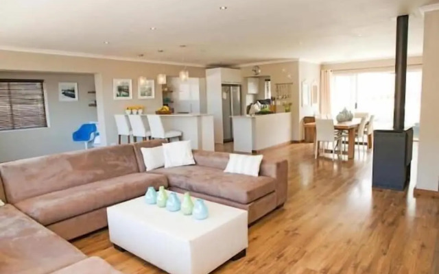 Whale Bay Villa