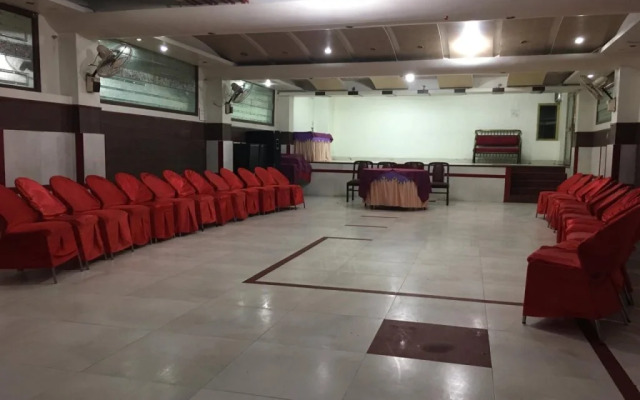 Hotel Samrat