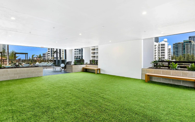 Qube Broadbeach