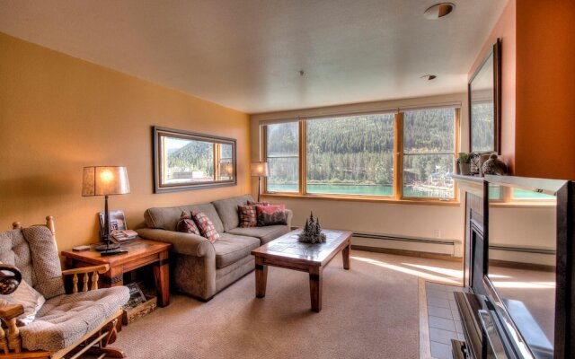 Lakeshore 1540 by Book by Owner